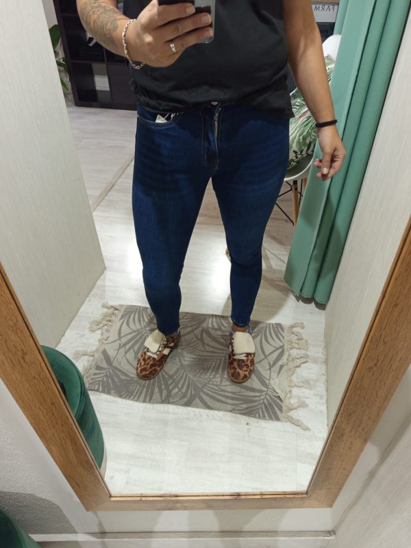 PANTALÓN SKINNY