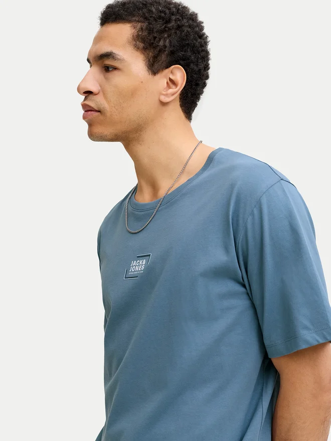 jack-jones-camiseta-corp-graphic-12268415-azul-regular-fit-0000305663696 (1)